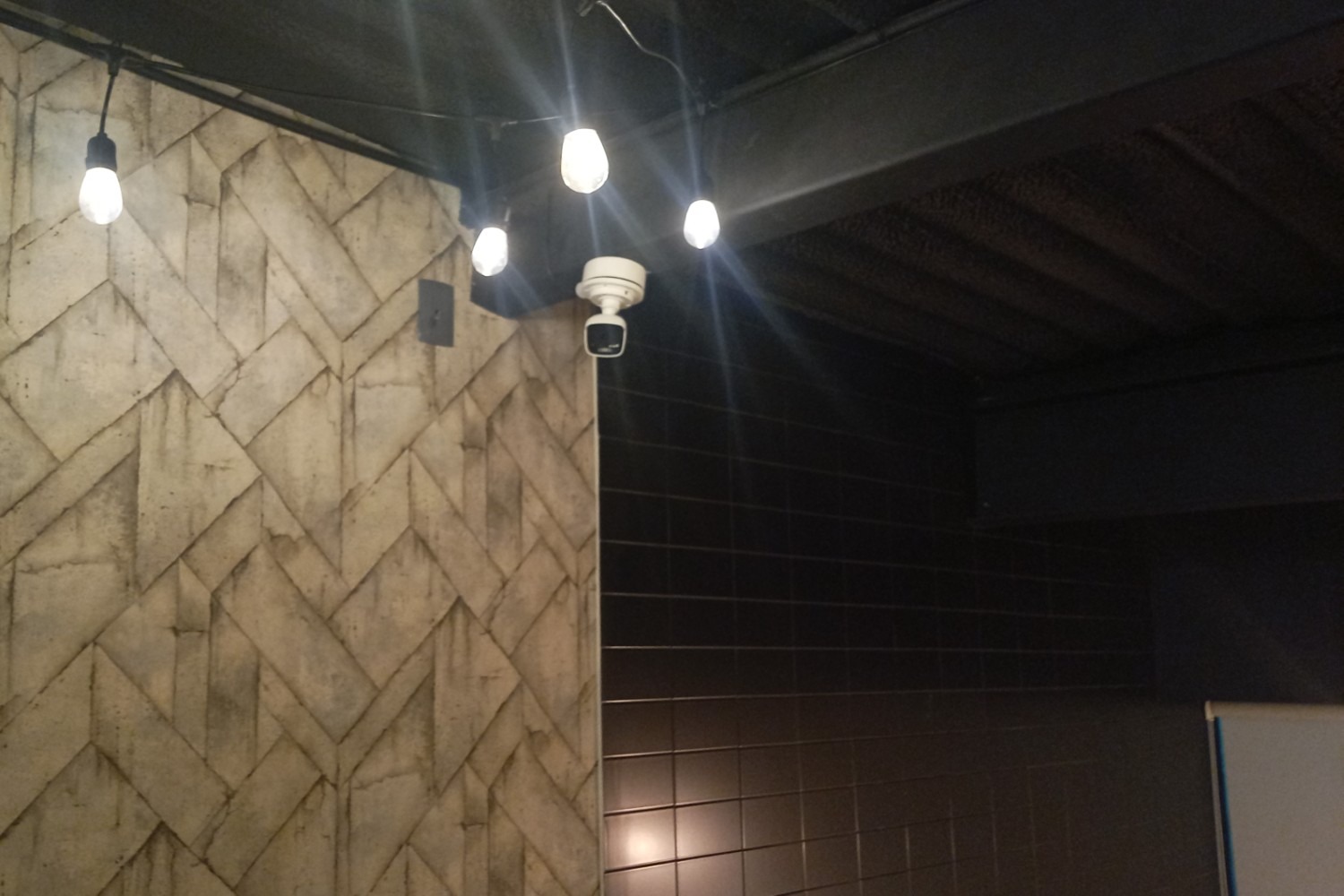 Cámaras de seguridad videovigilancia circuito cerrado de televisión instalación mantenimiento en México (1) Cámaras de seguridad videovigilancia circuito cerrado de televisión instalación mantenimiento en México